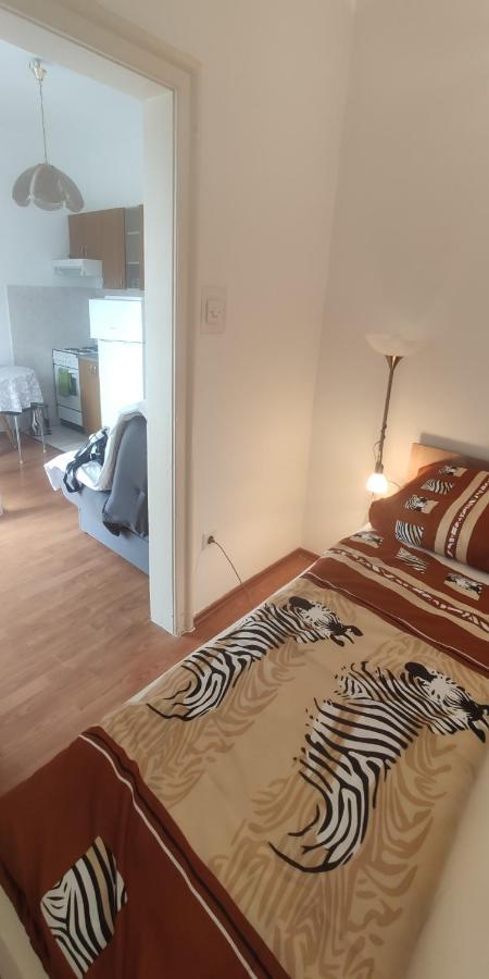 Jana apartman Crikvenica Bagian luar foto